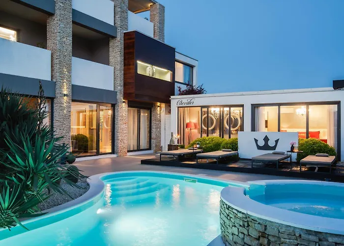 Boutique Hotel Chevalier By Bura Hotels - Adults Only